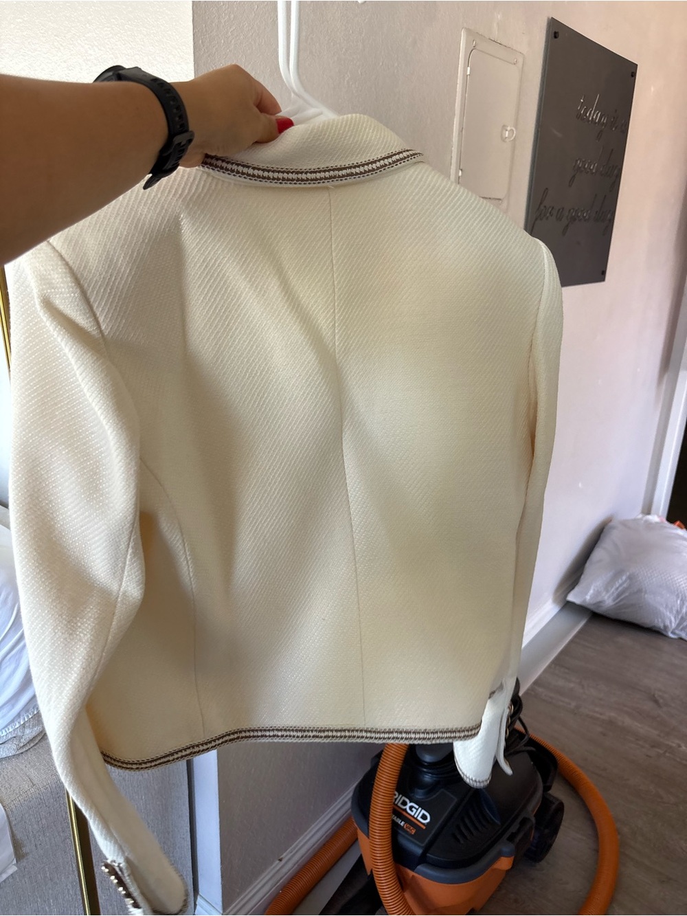Veronica Beard Cream Cropped Tweed Jacket with Brown Trim (NWT) - Picture 9 of 9